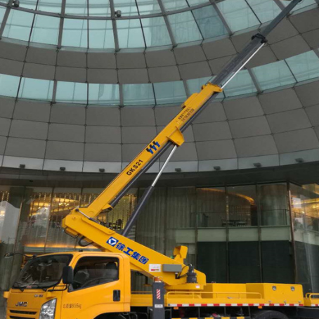 坦洲镇附近高空作业车租赁｜安全设备租赁｜高空安装|工程定制化方案｜亿立达设备租赁